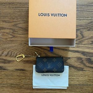 Louis Vuitton Monogram Key Pouch